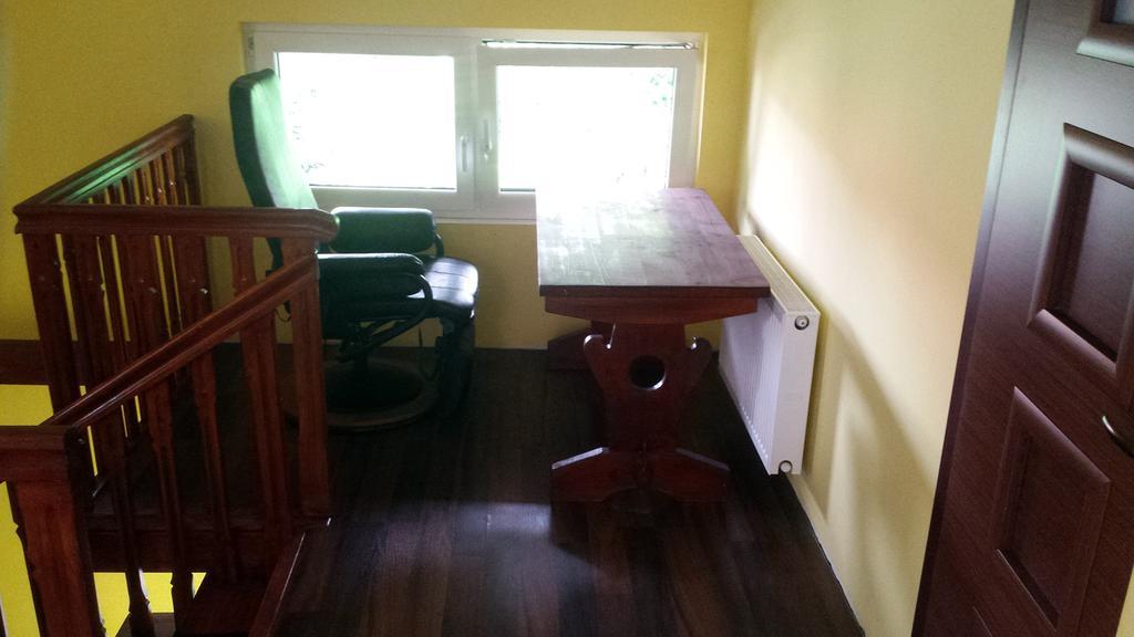 Apartamenty I Pokoje Przy Parku Єленя-Ґура Екстер'єр фото